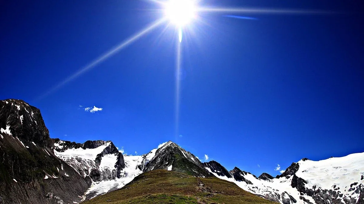 Un saluto al sole semplificato: varianti senza saltare