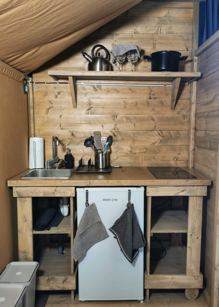 cucina in legno in lodge in legno